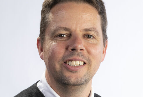 Portrait photo of Alan Cuthbertson