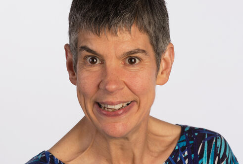Portrait photo of Annalu Waller