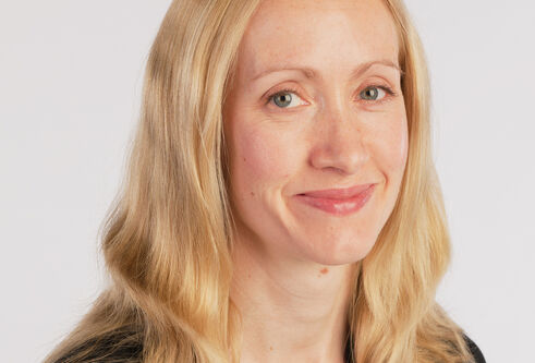 Portrait photo of Sarah Coulthurst