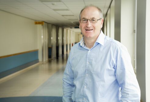 Prof Christopher Barratt