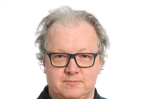 Pic of Professor Kevin Hiom