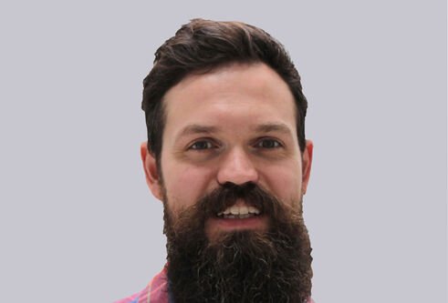 Portrait photo of Greg Findlay