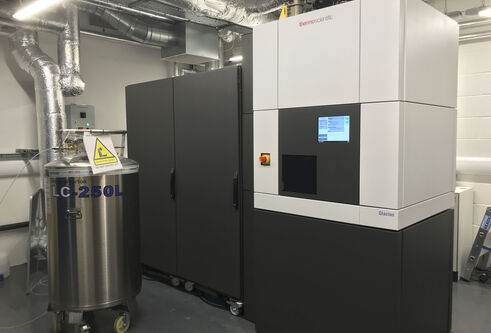 The Cryo-Electron microscope in the lab.