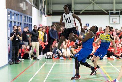 Dundee v Abertay men's basketball game