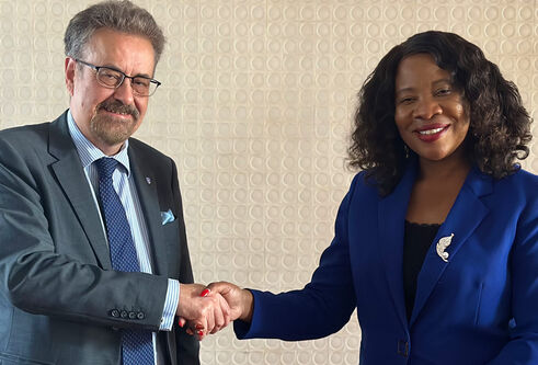 Professor Iain Gillespie with Malawi’s Minister of Education, Madalitso Kambauwa Wirima