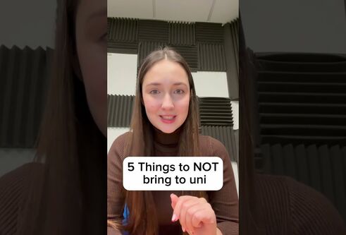 student with text saying 5 things not to bring to uni
