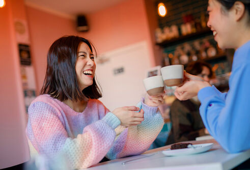 Students in coffee shop