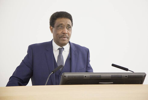 Dr Shihab Khogali