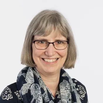 Portrait photo of Alison McFadden