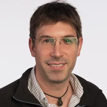 Portrait photo of Ingo Heln