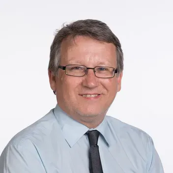 Portrait photo of Neil Mather