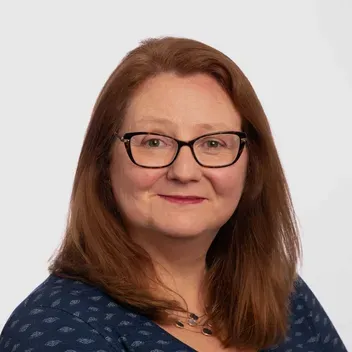 Sandra Oza