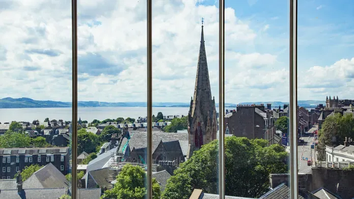 View across Perth Road from DJCAD