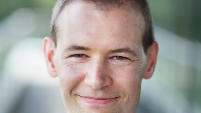 Pic of Dr James Cantley