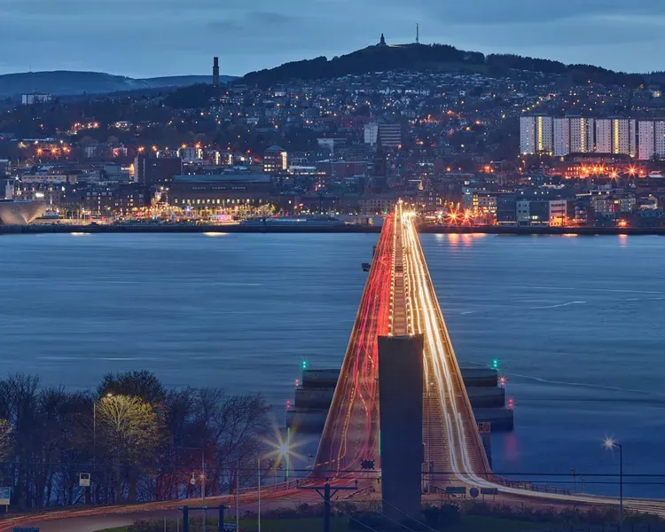 Dundee and the Tay Bridge