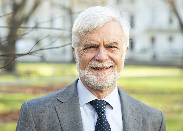 A portrait of Professor Jim Skea
